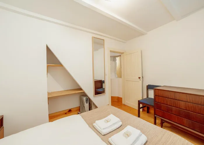 Historical Duplex By Hosty Apartmán Porto