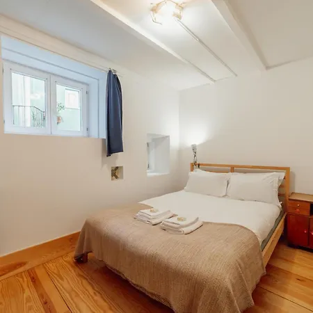 Historical Duplex By Hosty *