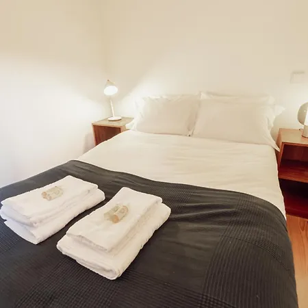 דירה Historical Duplex By Hosty